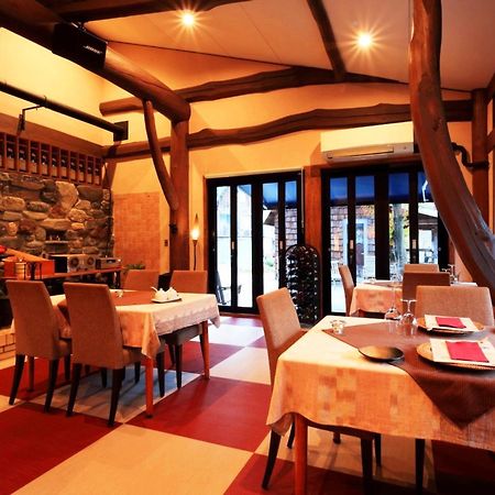 Kunugi Relaxation With 4 Modern Rooms Hakuba Exterior photo