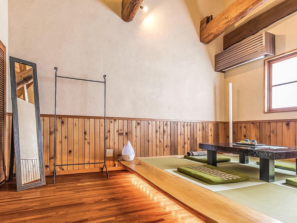 Kunugi Relaxation With 4 Modern Rooms Hakuba Exterior photo